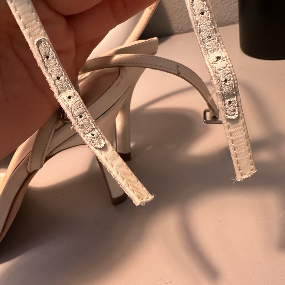 Loeffler Randall Estella pearl Ruffle Heels - Picture 6 of 7